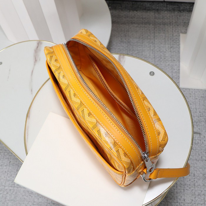 GOYARD カメラバッグ カーフレザー メンズ 22.5×13×7cm