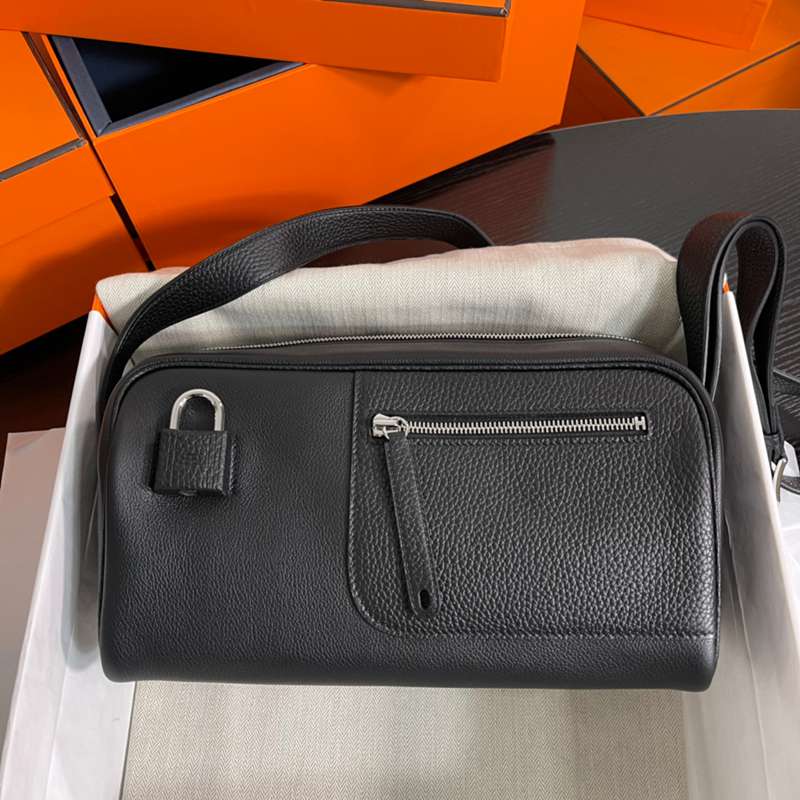 HERMES ヌーヴォーオンボビー ショルダーバッグ ユニセックス 29×20×12cm HERMES ヌーヴォーオンボビー ショルダーバッグ ユニセックス 29×20×12cm