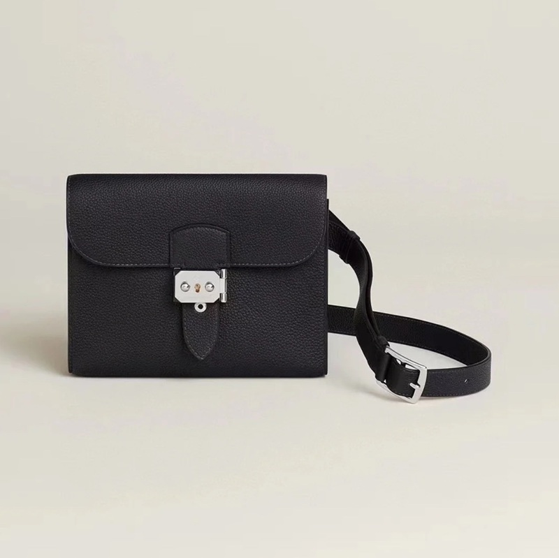 HERMES サックアデペッシュ メッセンジャーバッグ ユニセックス 21×17×4cm HERMES サックアデペッシュ メッセンジャーバッグ ユニセックス 21×17×4cm