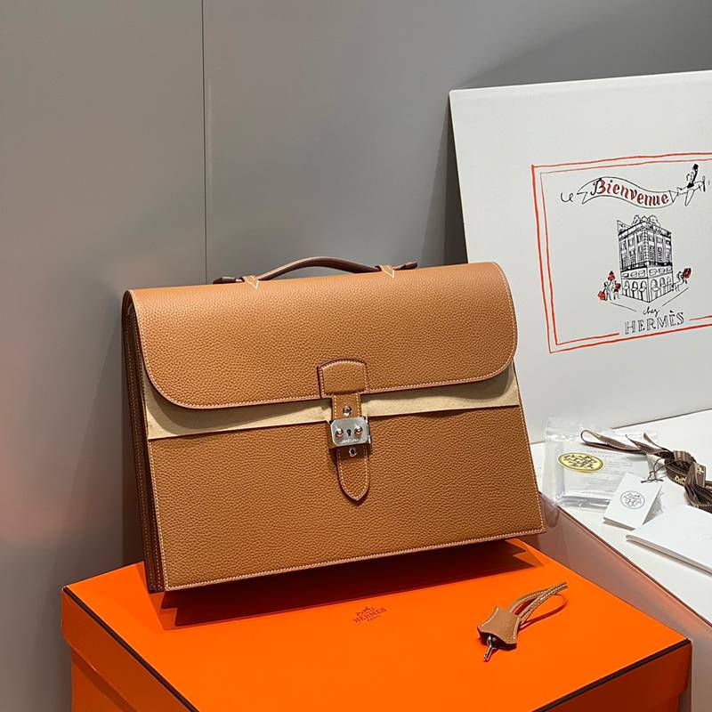 HERMES サックアデペッシュ ブリーフケース メンズ 39×28×9cm HERMES サックアデペッシュ ブリーフケース メンズ 39×28×9cm