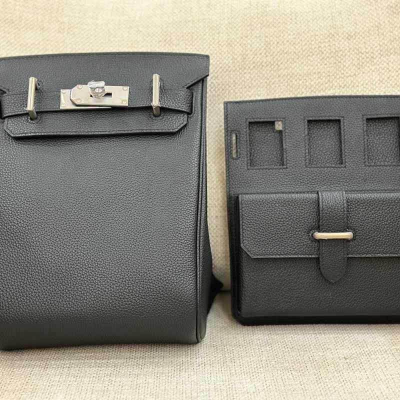HERMES ハックアドス ショルダーバッグ 取り外しポーチ付き メンズ 18×23×6cm