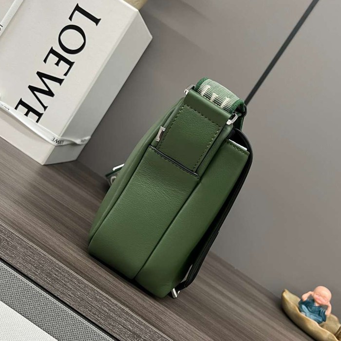 LOEWE ミリタリー メッセンジャーバッグ レザー×ジャカード メンズ 24.5×18×10.5cm