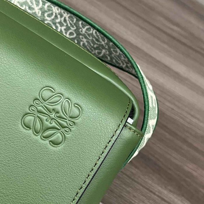 LOEWE ミリタリー メッセンジャーバッグ レザー×ジャカード メンズ 24.5×18×10.5cm