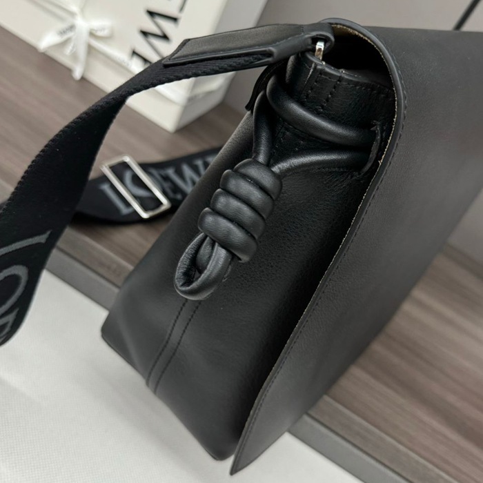 LOEWE フラメンコ サッチェル カーフレザー ユニセックス 20×13×6cm