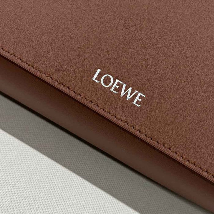 LOEWE フラメンコ サッチェル カーフレザー ユニセックス 34×24×12cm