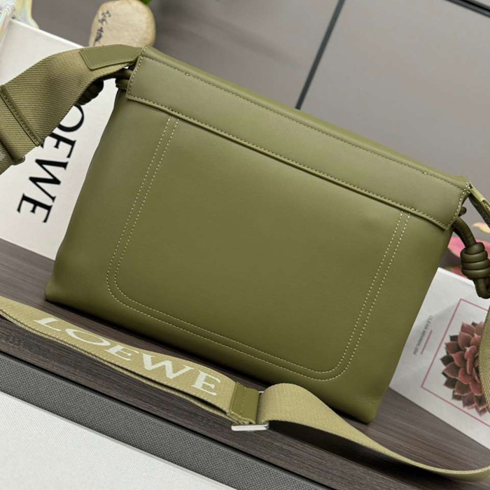 LOEWE フラメンコ サッチェル カーフレザー ユニセックス 34×24×12cm