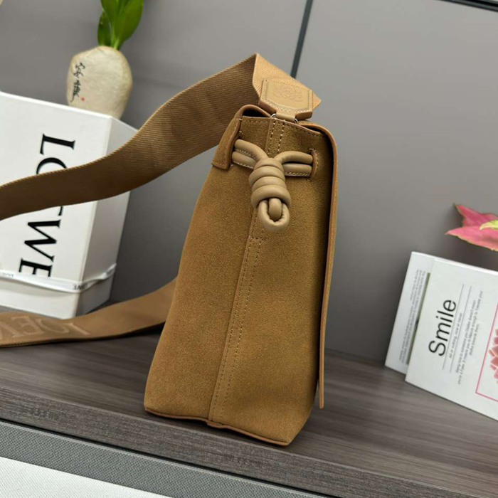 LOEWE フラメンコ サッチェル スエード レザー ユニセックス 34×24×12cm