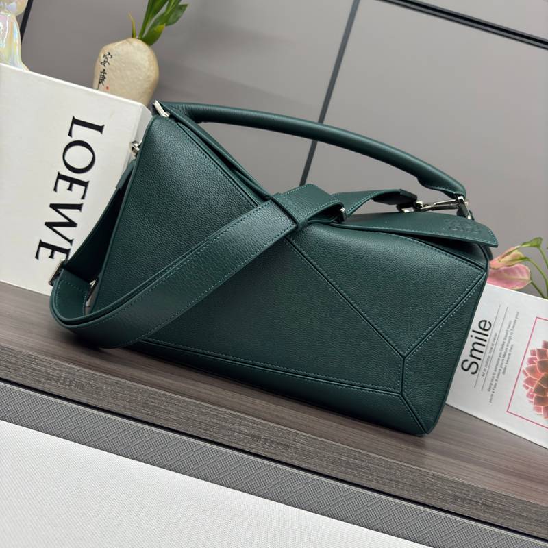LOEWE パズル ラージ ディアスキン メンズ 32.5×23.5×14.5cm