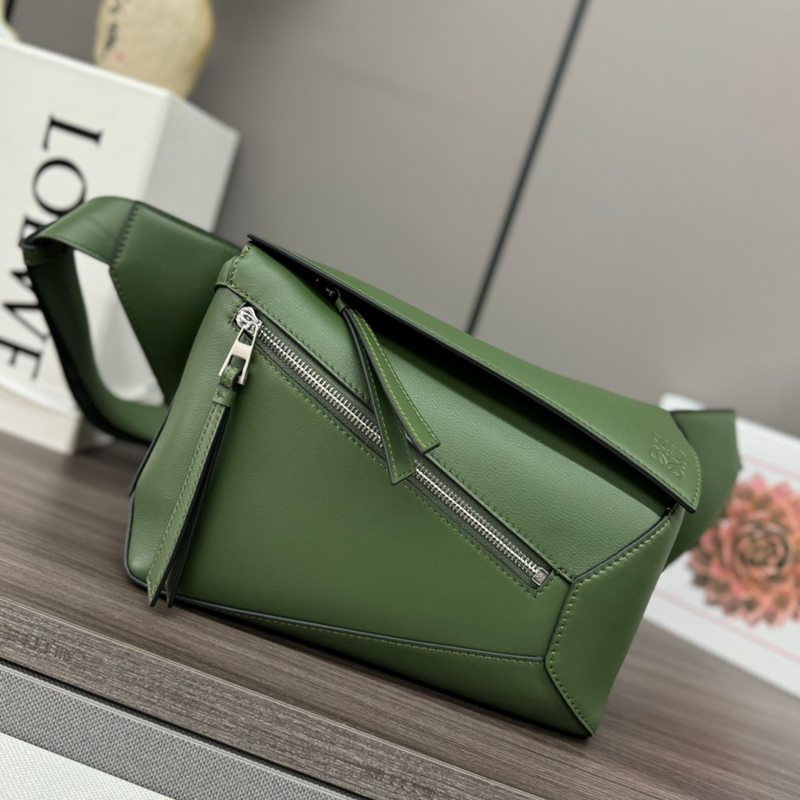 LOEWE パズル ウエストバッグ スモール メンズ 17×12×6cm