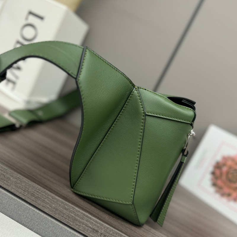 LOEWE パズル ウエストバッグ スモール メンズ 17×12×6cm