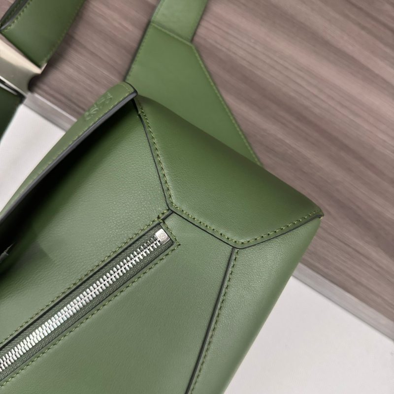 LOEWE パズル ウエストバッグ スモール メンズ 17×12×6cm