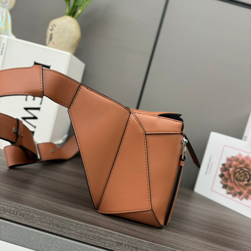 LOEWE パズル ウエストバッグ スモール メンズ 17×12×6cm