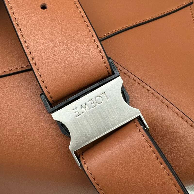 LOEWE パズル ウエストバッグ スモール メンズ 17×12×6cm
