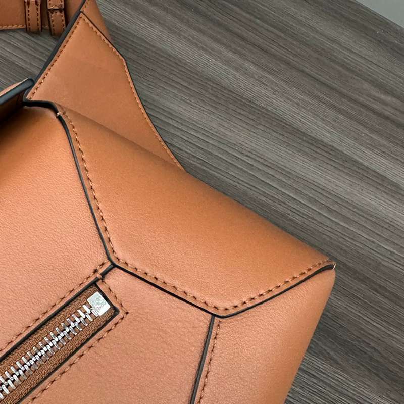 LOEWE パズル ウエストバッグ スモール メンズ 17×12×6cm