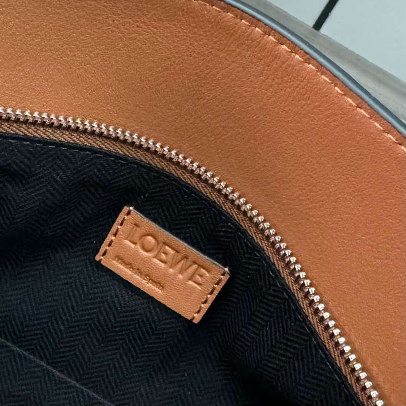 LOEWE パズル ウエストバッグ スモール メンズ 17×12×6cm