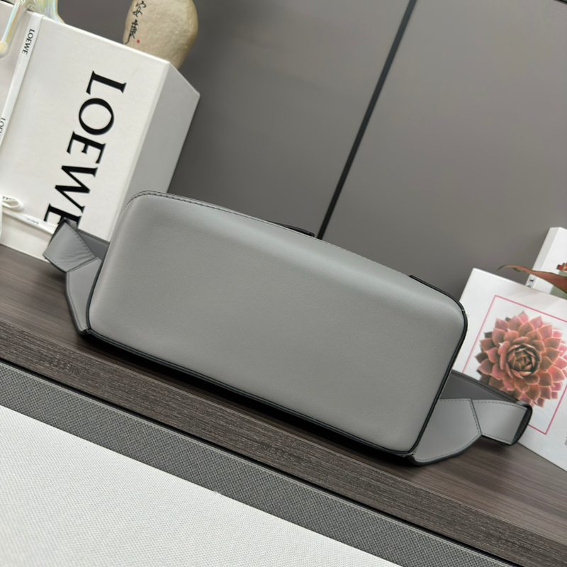 LOEWE パズル ウエストバッグ スモール メンズ 17×12×6cm