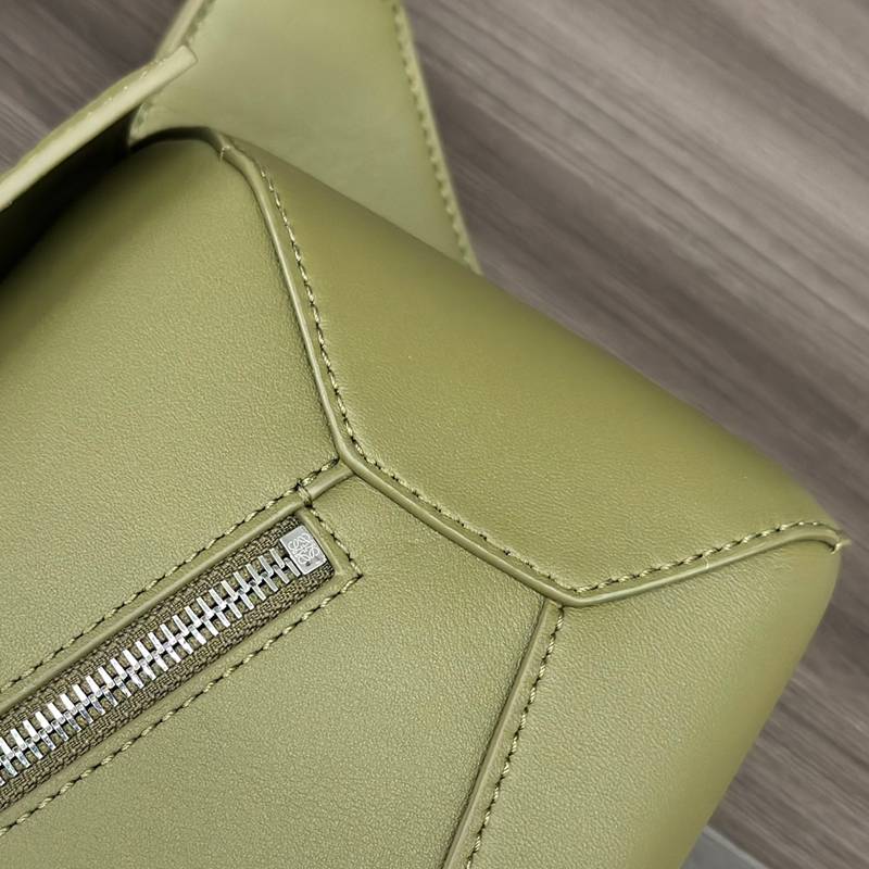 LOEWE パズル ウエストバッグ スモール メンズ 17×12×6cm
