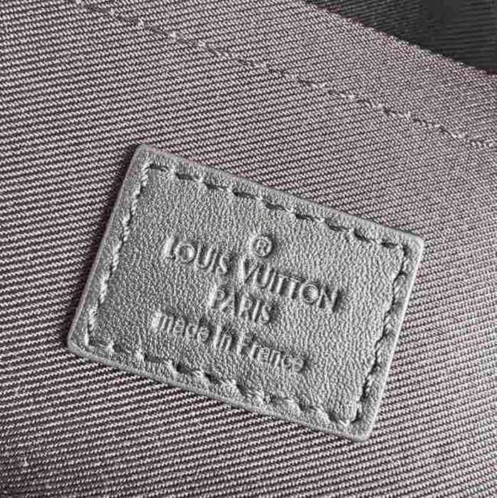 LOUIS VUITTON Sロック メッセンジャーバッグ タオリヨン レザー メンズ 22×18×8cm