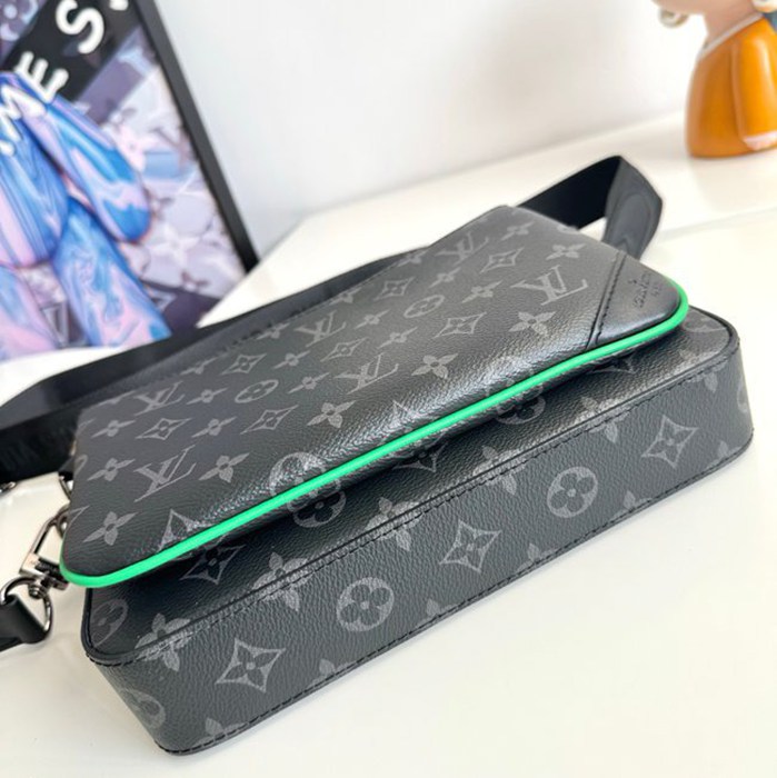 LOUIS VUITTON トリオ メッセンジャーバッグ モノグラムエクリプス メンズ 25×18.5×7cm