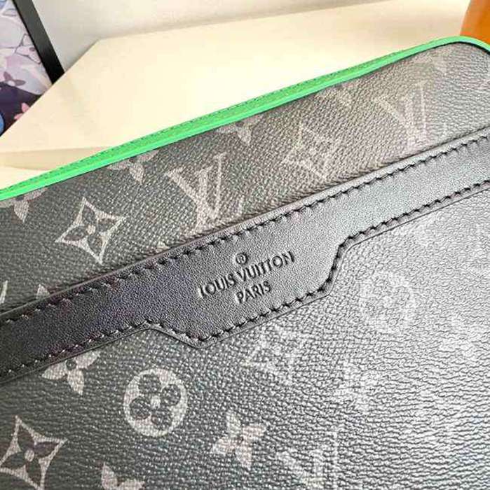 LOUIS VUITTON トリオ メッセンジャーバッグ モノグラムエクリプス メンズ 25×18.5×7cm