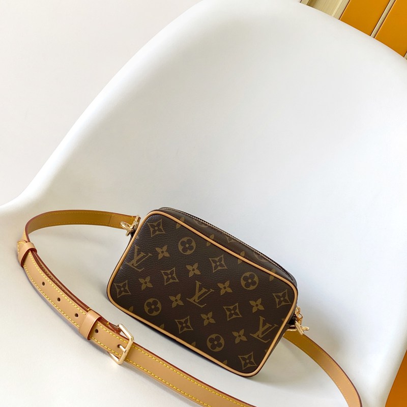 LOUIS VUITTON トロカデロ ミニ モノグラム キャンバス ショルダーバッグ メンズ 20×13×6.5cm