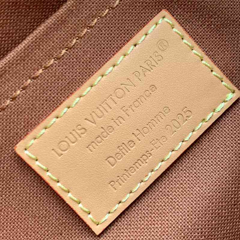 LOUIS VUITTON トロカデロ ミニ モノグラム キャンバス ショルダーバッグ メンズ 20×13×6.5cm