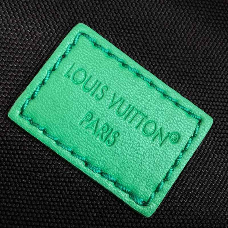 LOUIS VUITTON ディスカバリー ウエストバッグ モノグラムエクリプス メンズ 44×15×9cm