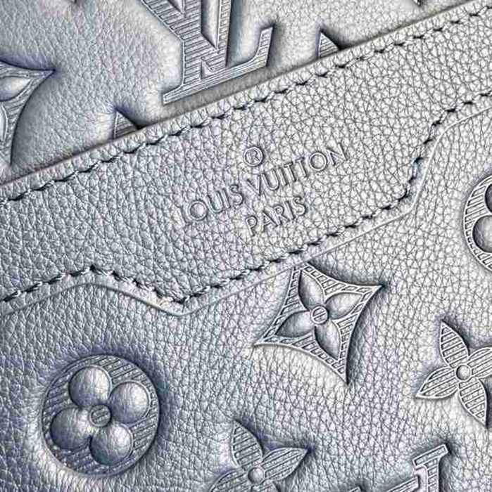 LOUIS VUITTON トリオ メッセンジャーバッグ メンズ 25×18.5×7cm