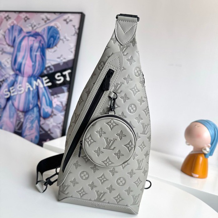 LOUIS VUITTON デュオ スリングバッグ モノグラムシャドウ カーフレザー メンズ 42×20×6cm LOUIS VUITTON デュオ スリングバッグ モノグラムシャドウ カーフレザー メンズ 42×20×6cm