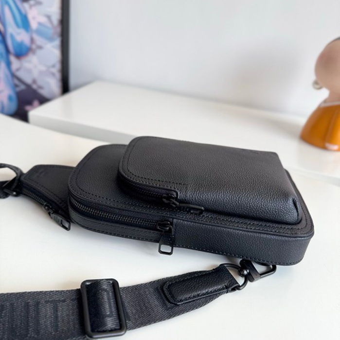 LOUIS VUITTON アエログラム ウエストバッグ メンズ 30×15×8cm