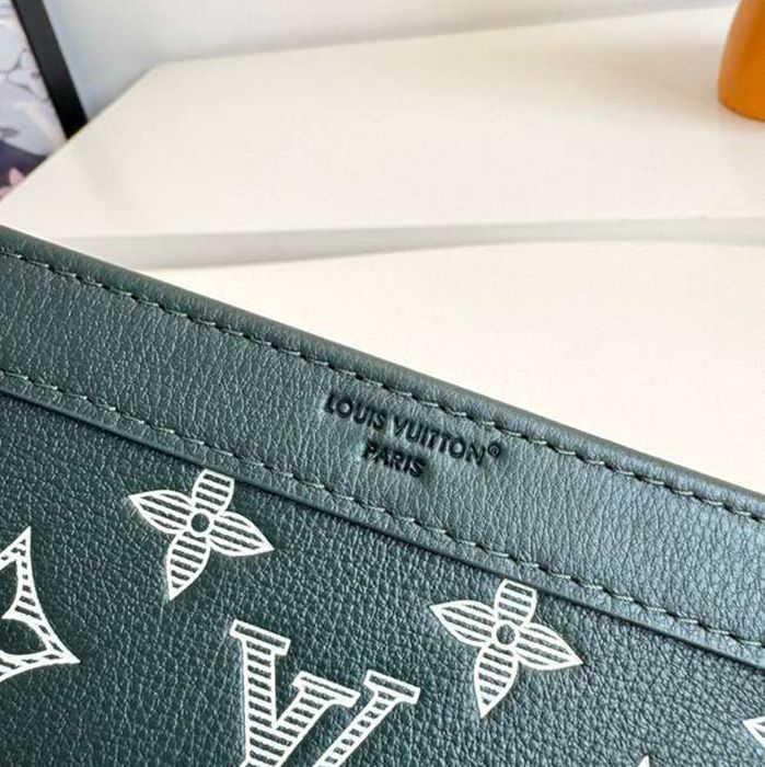 LOUIS VUITTON ガストン ミニ ショルダーバッグ メンズ 22×14.5×4.5cm