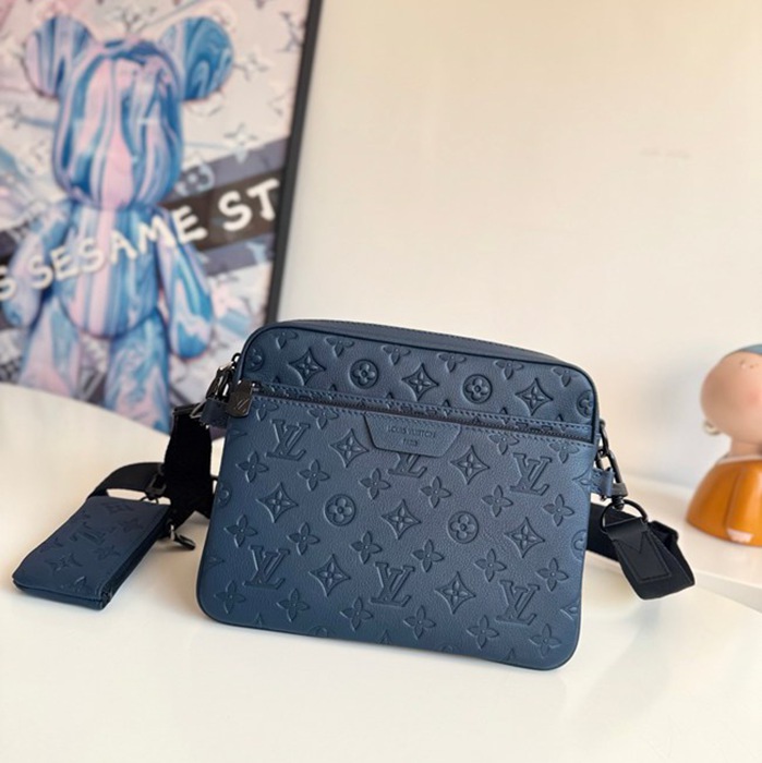 LOUIS VUITTON トリオ メッセンジャーバッグ メンズ 25×18.5×7cm