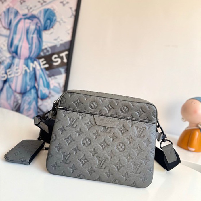 LOUIS VUITTON トリオ メッセンジャーバッグ メンズ 25×18.5×7cm LOUIS VUITTON トリオ メッセンジャーバッグ メンズ 25×18.5×7cm