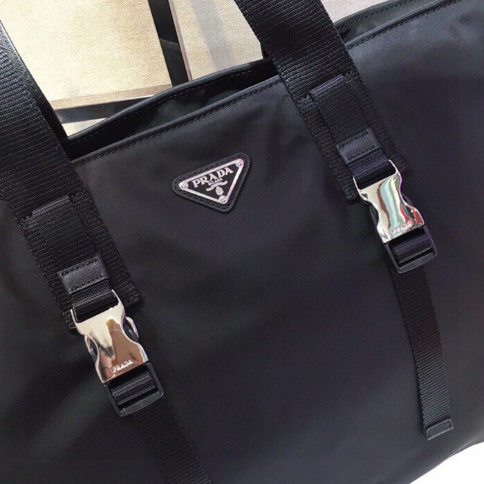 PRADA ショッピングバッグ リサイクルナイロン メンズ 40×34×16cm