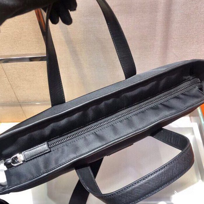 PRADA ショッピングバッグ リサイクルナイロン サフィアーノ メンズ 36×34×10cm