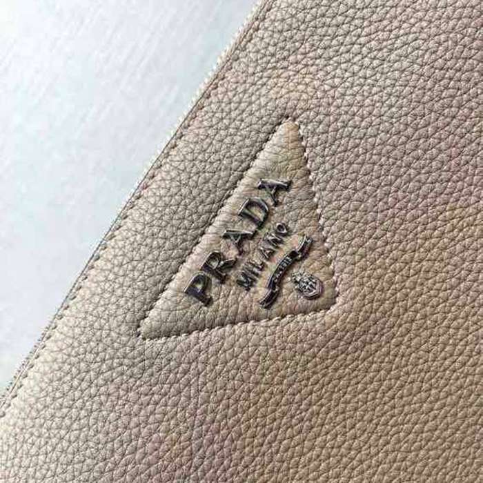 PRADA ショルダーバッグ ディアスキンレザー デュアルストラップ メンズ 30×19.5×6cm