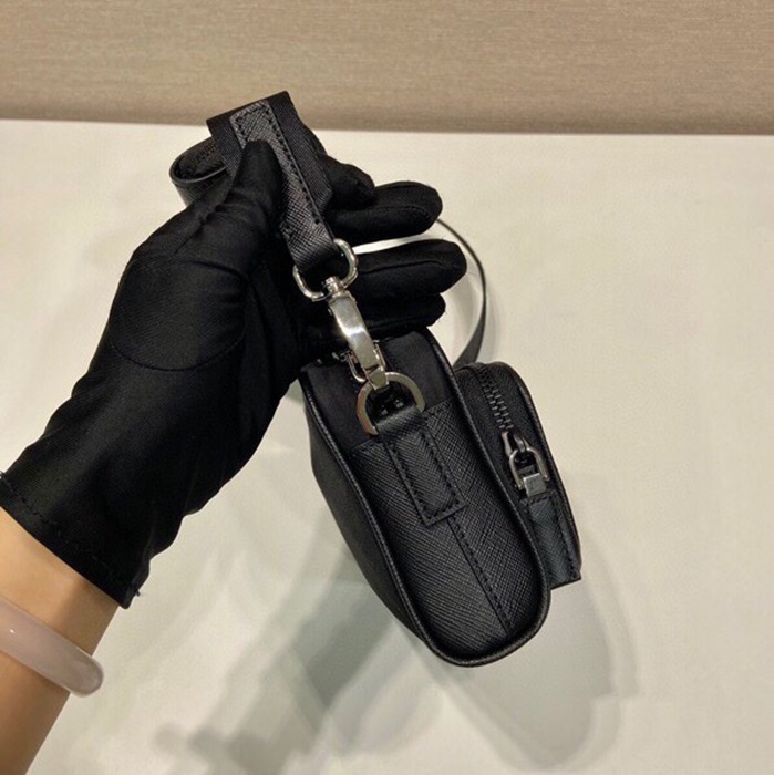 PRADA ショルダーバッグ リサイクルナイロン ユニセックス 18×11.5×5cm