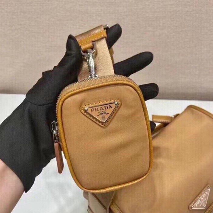 PRADA スリーインワン メッセンジャーバッグ ユニセックス 22×16×8.5cm