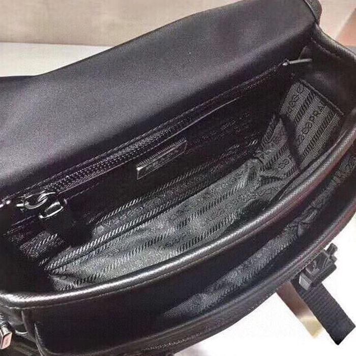 PRADA スリーインワン メッセンジャーバッグ ユニセックス 22×16×8.5cm