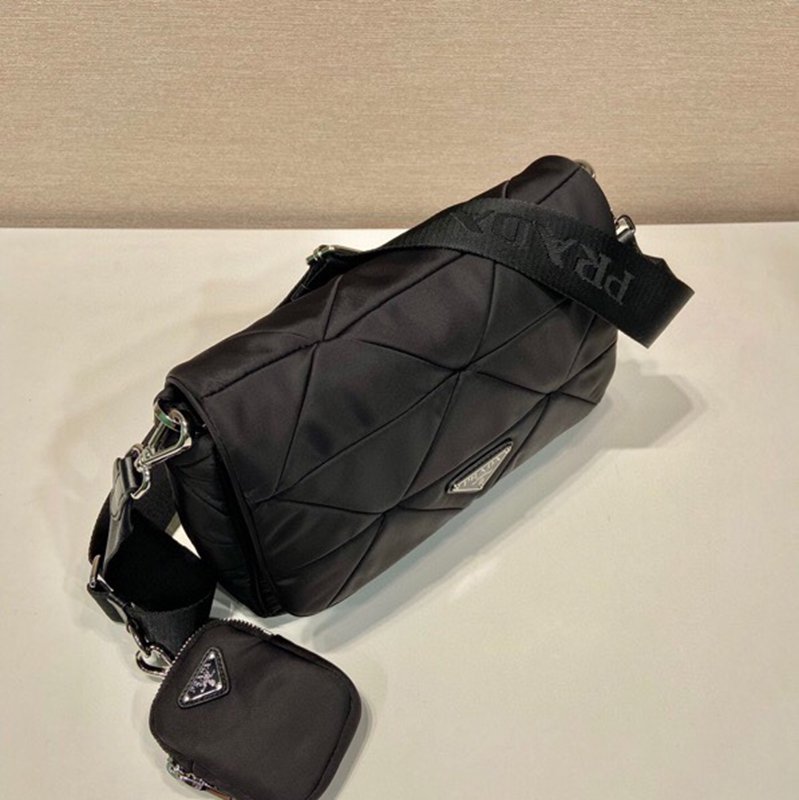 PRADA スリーインワン ショルダーバッグ リサイクルナイロン レディース 24×24×8.5cm