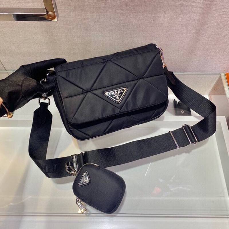 PRADA スリーインワン ショルダーバッグ リサイクルナイロン レディース 21×16×7cm