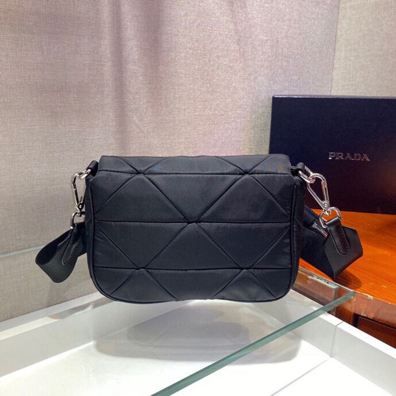 PRADA スリーインワン ショルダーバッグ リサイクルナイロン レディース 21×16×7cm