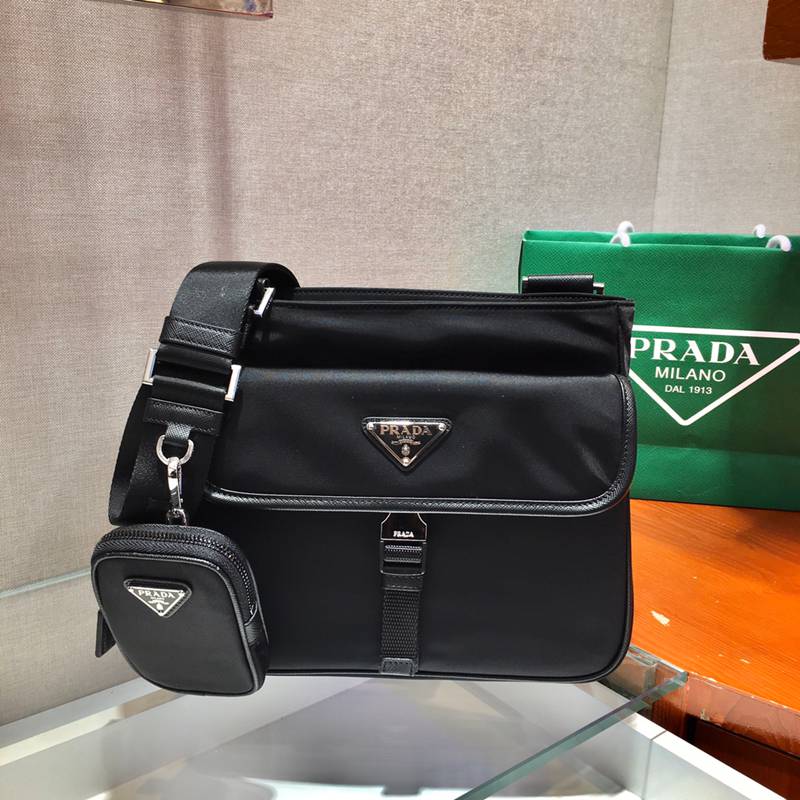 PRADA スリーインワン ショルダーバッグ メンズ 25×22×7cm