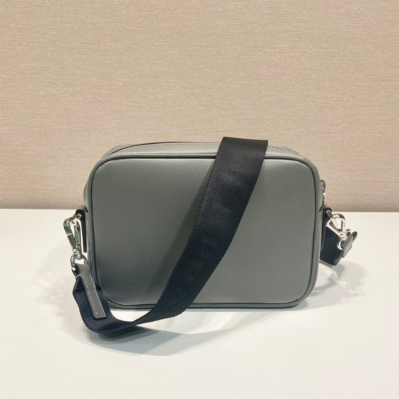PRADA ショルダーバッグ サフィアーノレザー メンズ 20×13.5×7cm