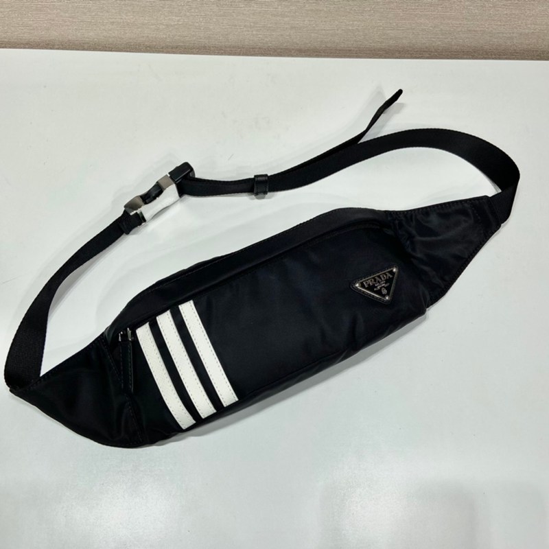 PRADA×アディダス ウエストバッグ リサイクルナイロン メンズ 26×12×7cm