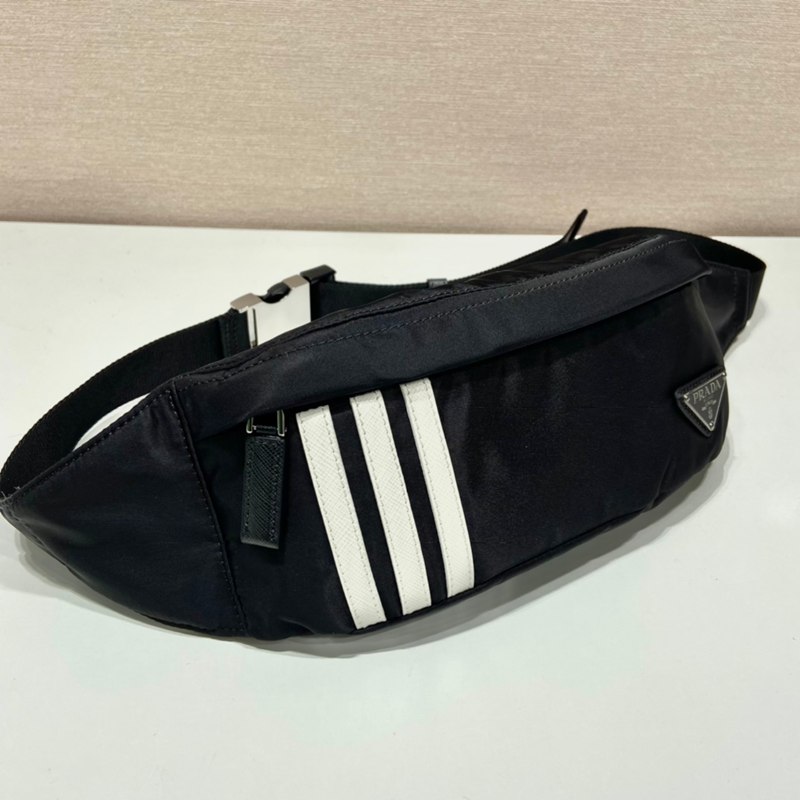 PRADA×アディダス ウエストバッグ リサイクルナイロン メンズ 26×12×7cm