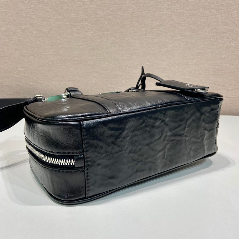PRADA ボストンバッグ ラムスキン メンズ 24×13.5×7cm