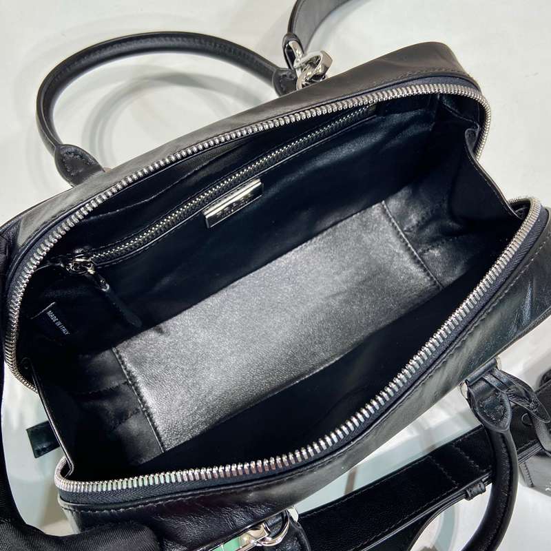 PRADA ボストンバッグ ラムスキン メンズ 24×13.5×7cm