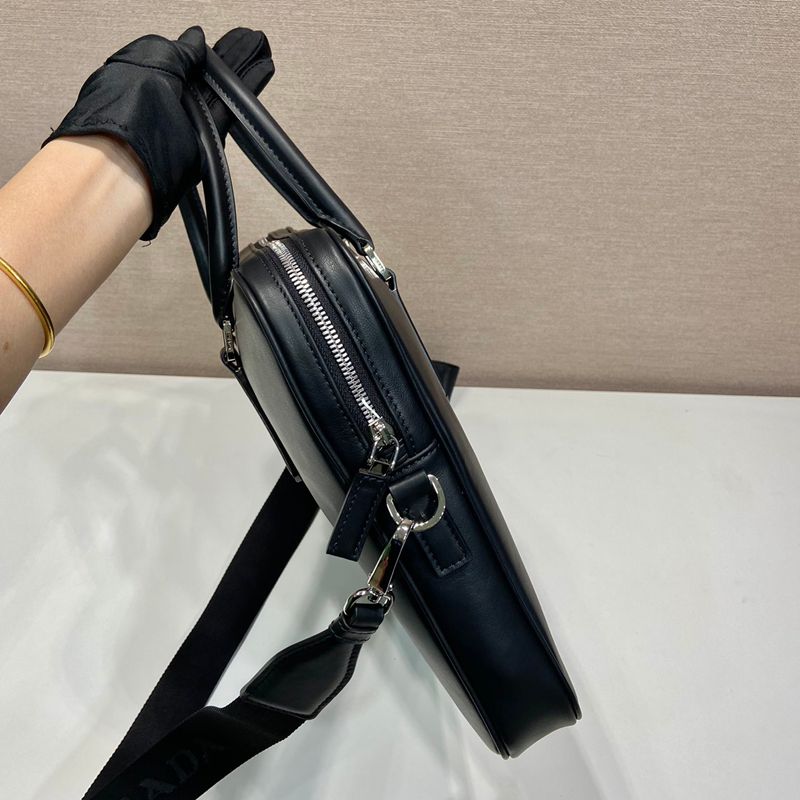 PRADA ブリーフケース ナパレザー メンズ 36×24×4cm