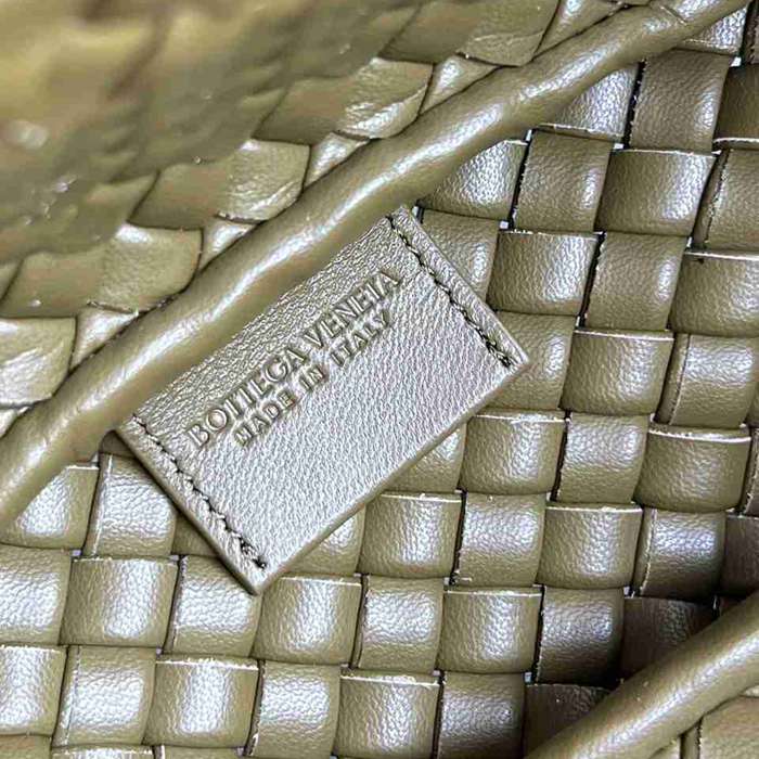 BV ショルダーバッグ レザー ハンドバッグ コブル 23×11×8cm